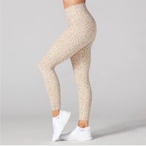 Tavi High Waisted 7/8 Tight Latte Leopard Leggings